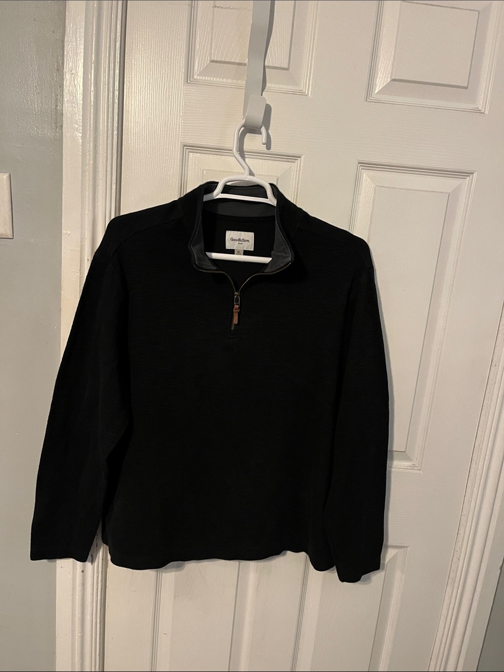 Goodfellow & Co Men’s Black 1/4 Zip Pullover Sweater